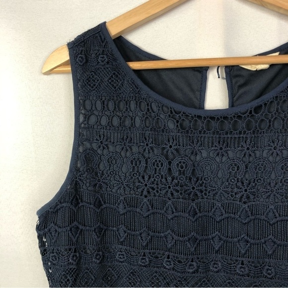 Adiva Navy Blue Layered Lace Tank Top M - Picture 3 of 4